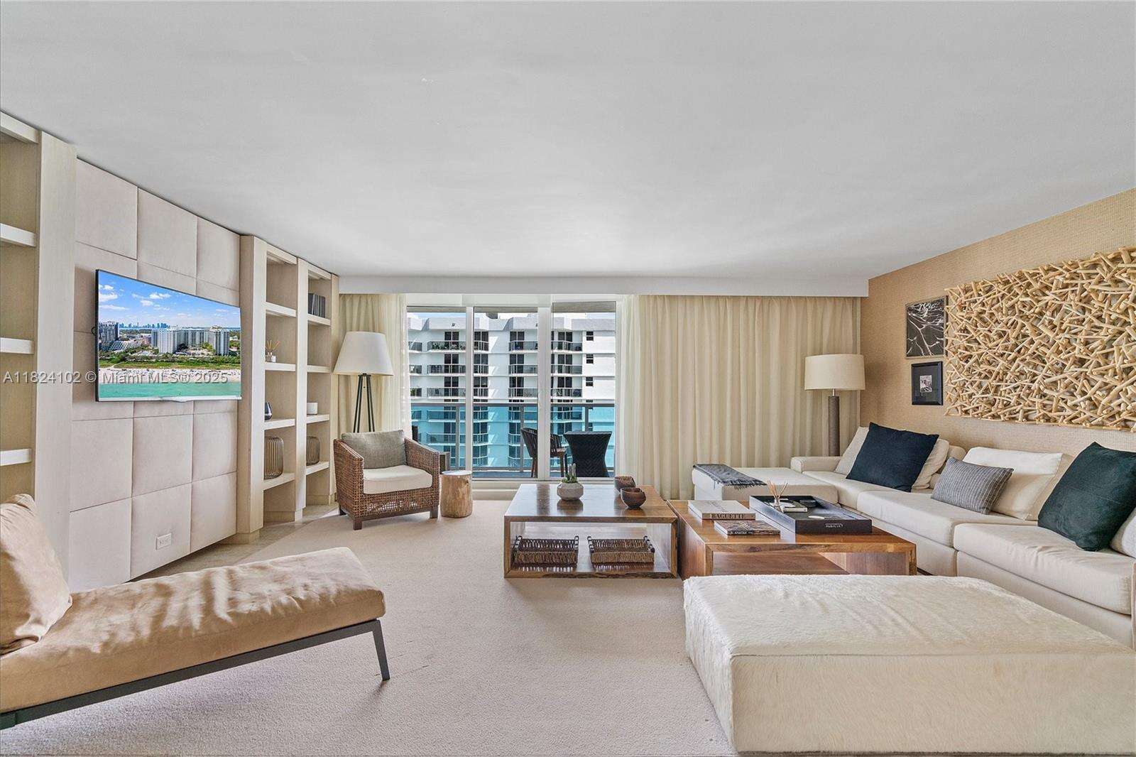 1 Hotel & Homes Unit #1415 | Picture 2