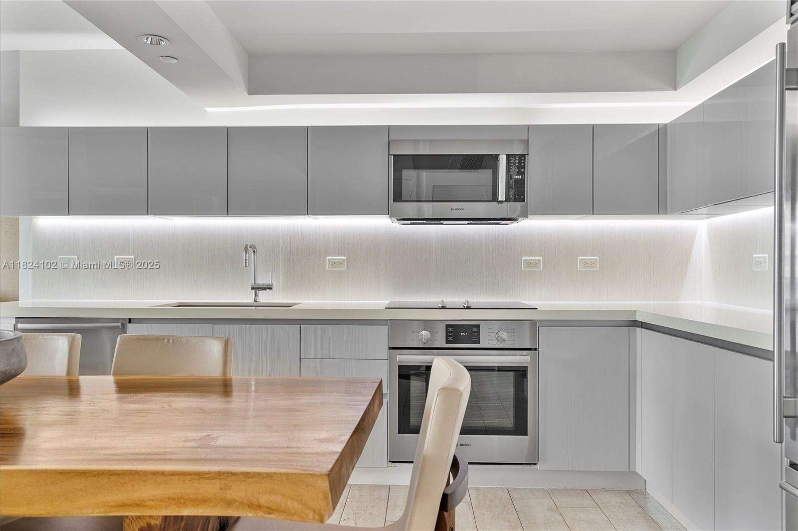 1 Hotel & Homes Unit #1415 | Picture 16