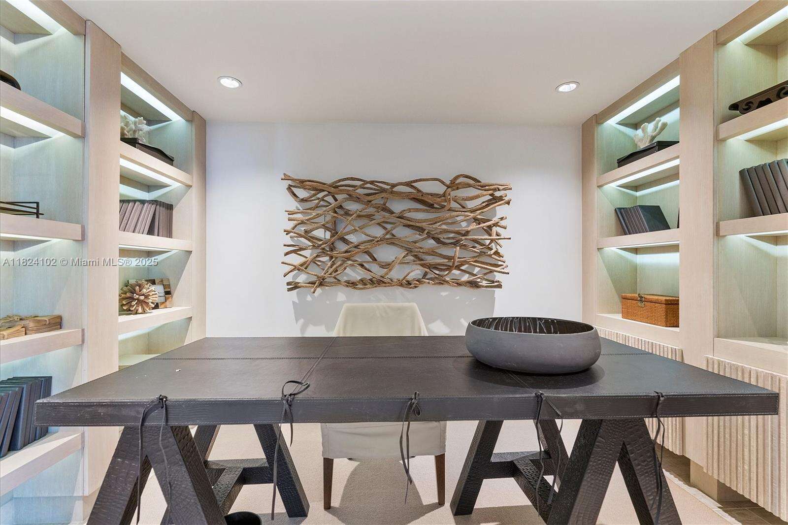 1 Hotel & Homes Unit #1415 | Picture 21