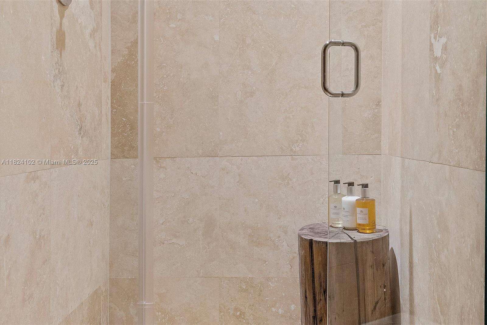 1 Hotel & Homes Unit #1415 | Picture 37