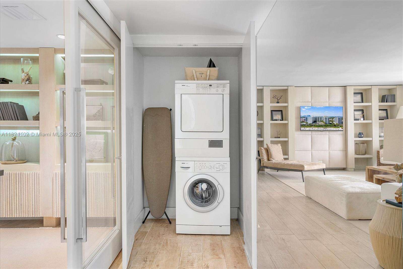 1 Hotel & Homes Unit #1415 | Picture 46