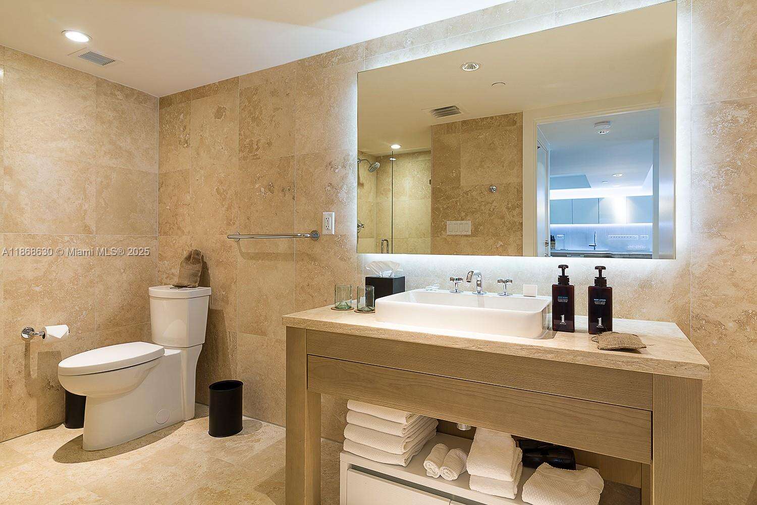 1 Hotel & Homes Unit #1016 | Picture 13