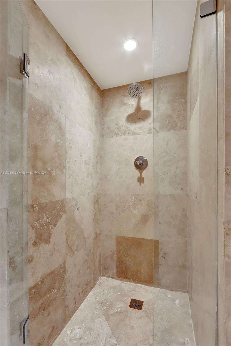 1 Hotel & Homes Unit #1213 | Picture 15