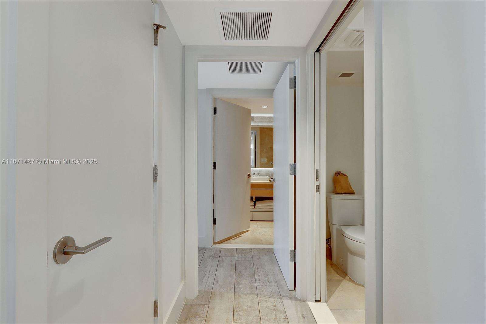 1 Hotel & Homes Unit #1213 | Picture 16