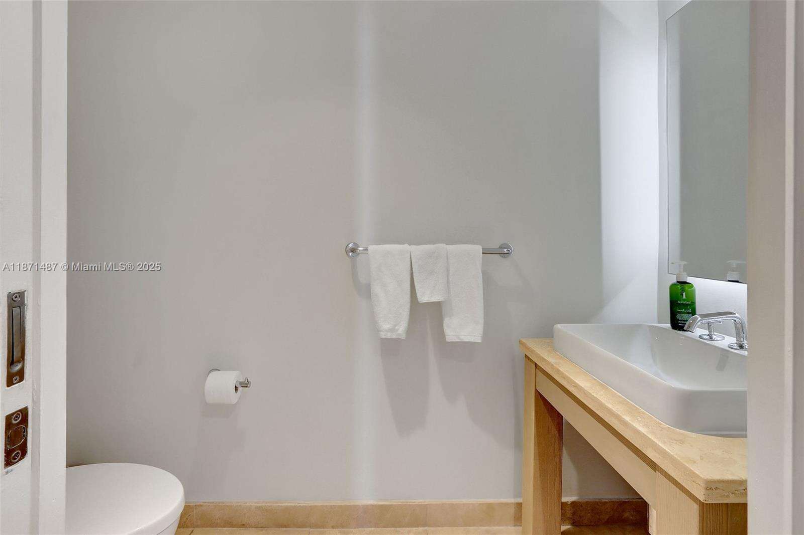 1 Hotel & Homes Unit #1213 | Picture 18