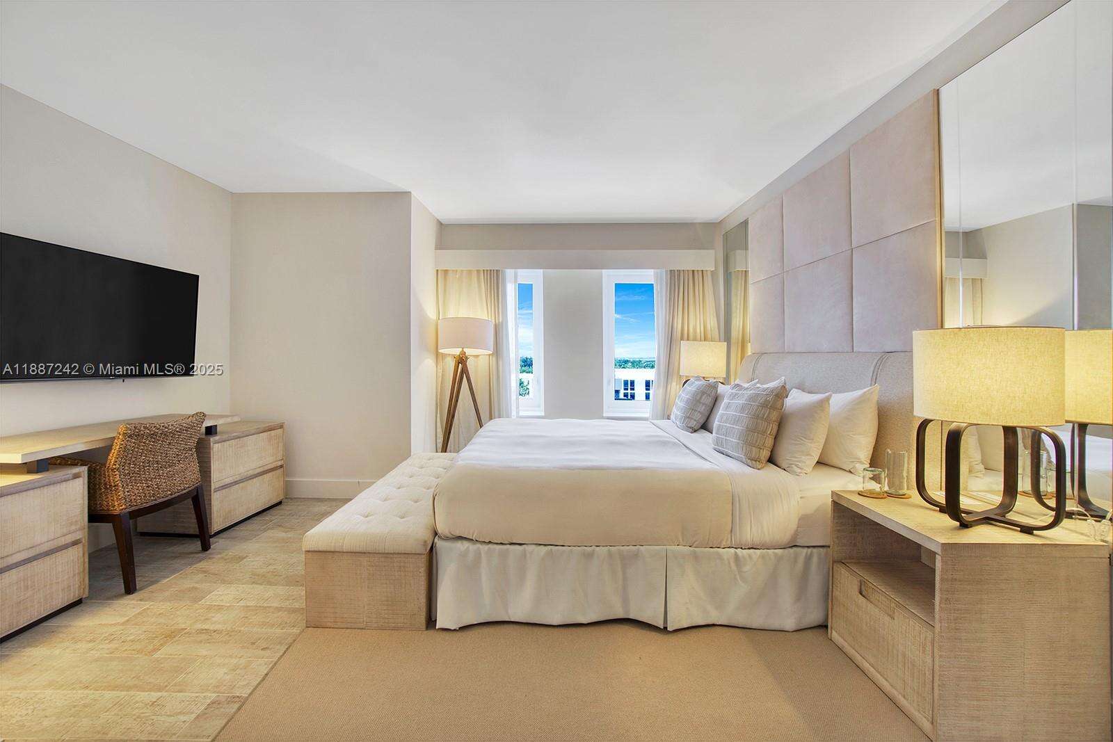 1 Hotel & Homes Unit #945 | Picture 2