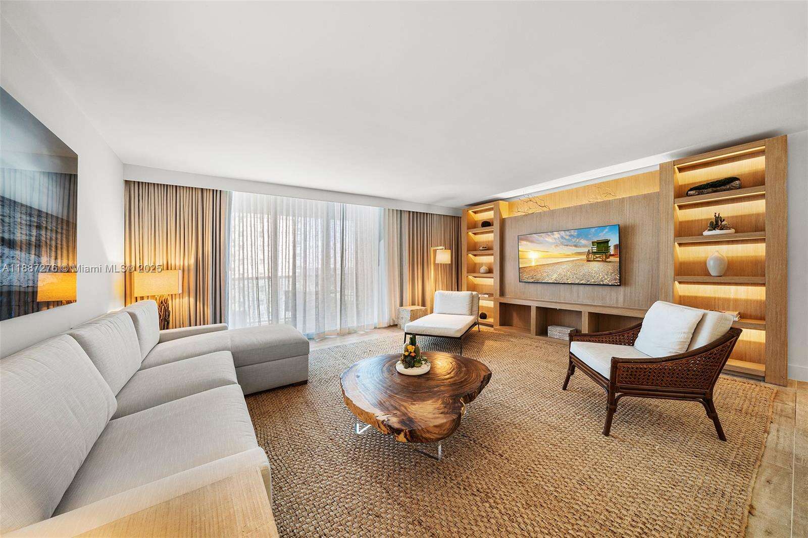 1 Hotel & Homes Unit #1215 | Picture 25