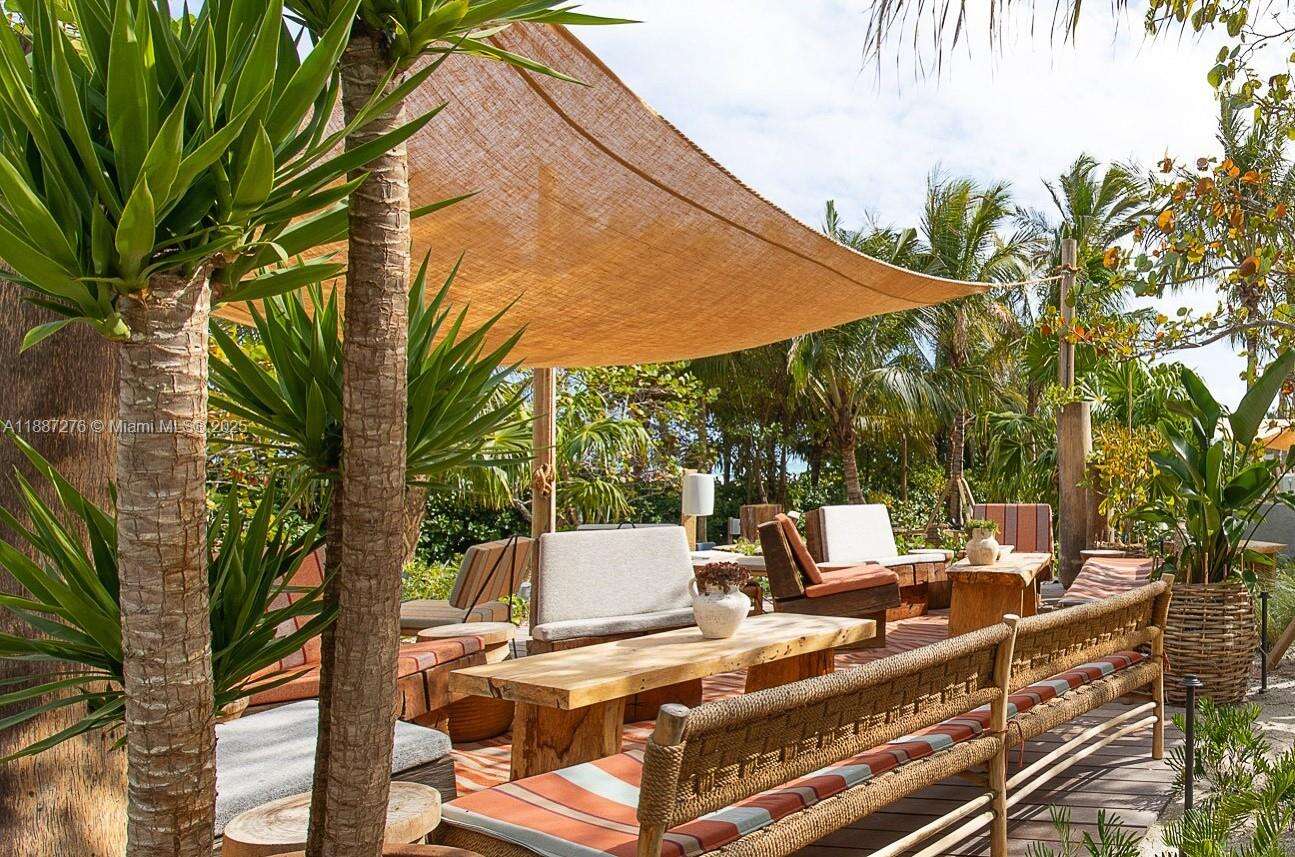 1 Hotel & Homes Unit #1215 | Picture 30