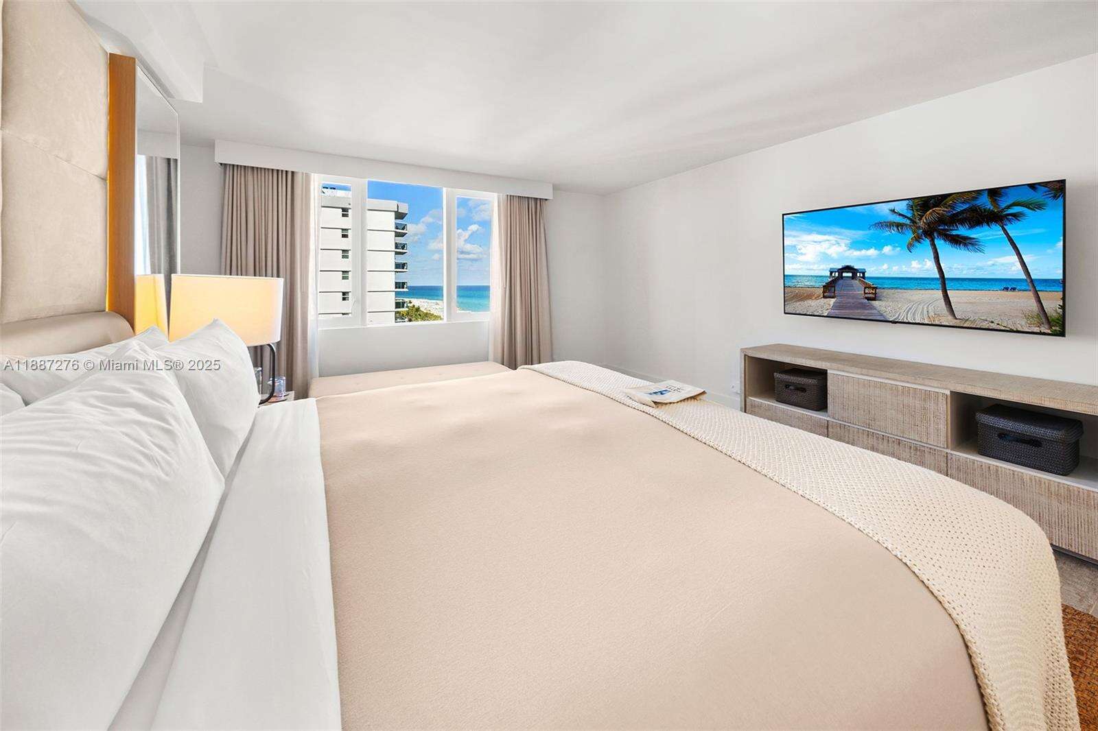 1 Hotel & Homes Unit #1215 | Picture 8