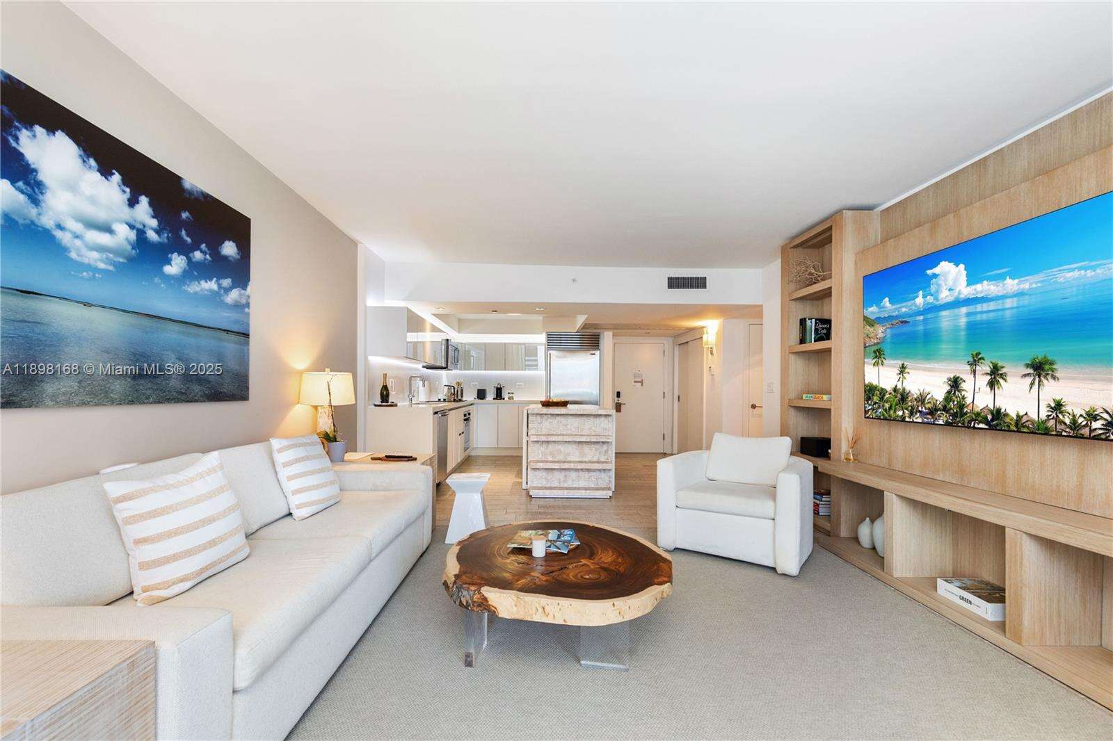 1 Hotel & Homes Unit #1112 | Picture 12