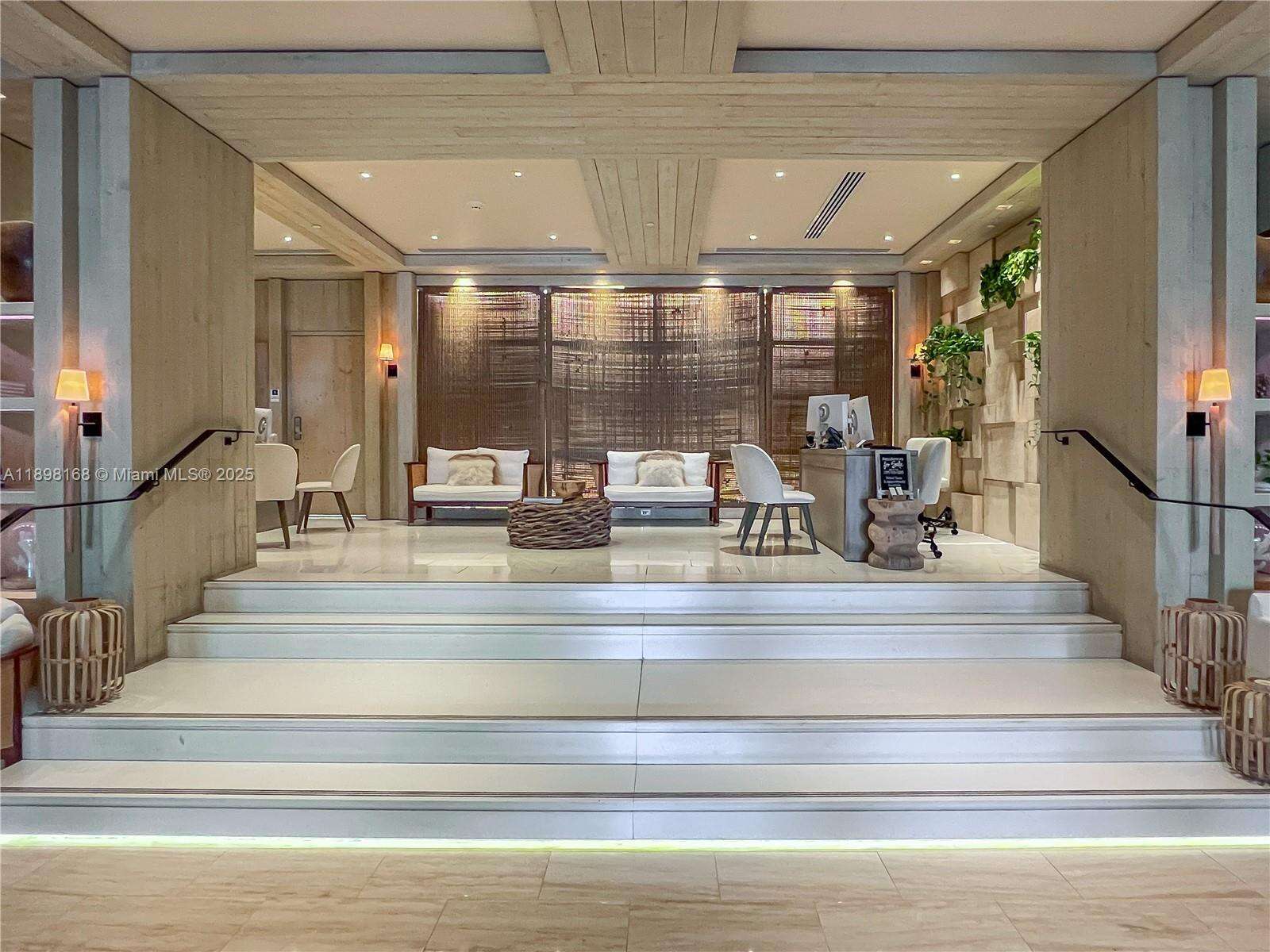 1 Hotel & Homes Unit #1112 | Picture 36