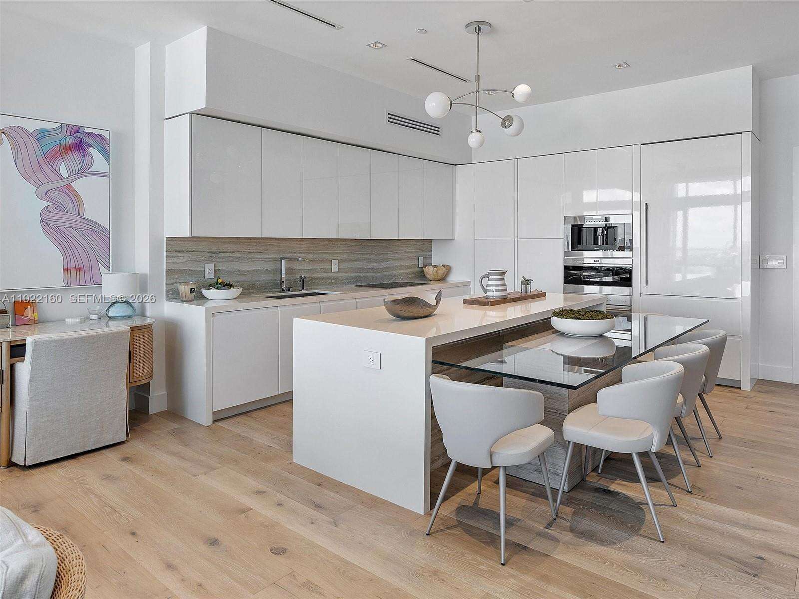 1 Hotel & Homes Unit #PH-1613 | Picture 16