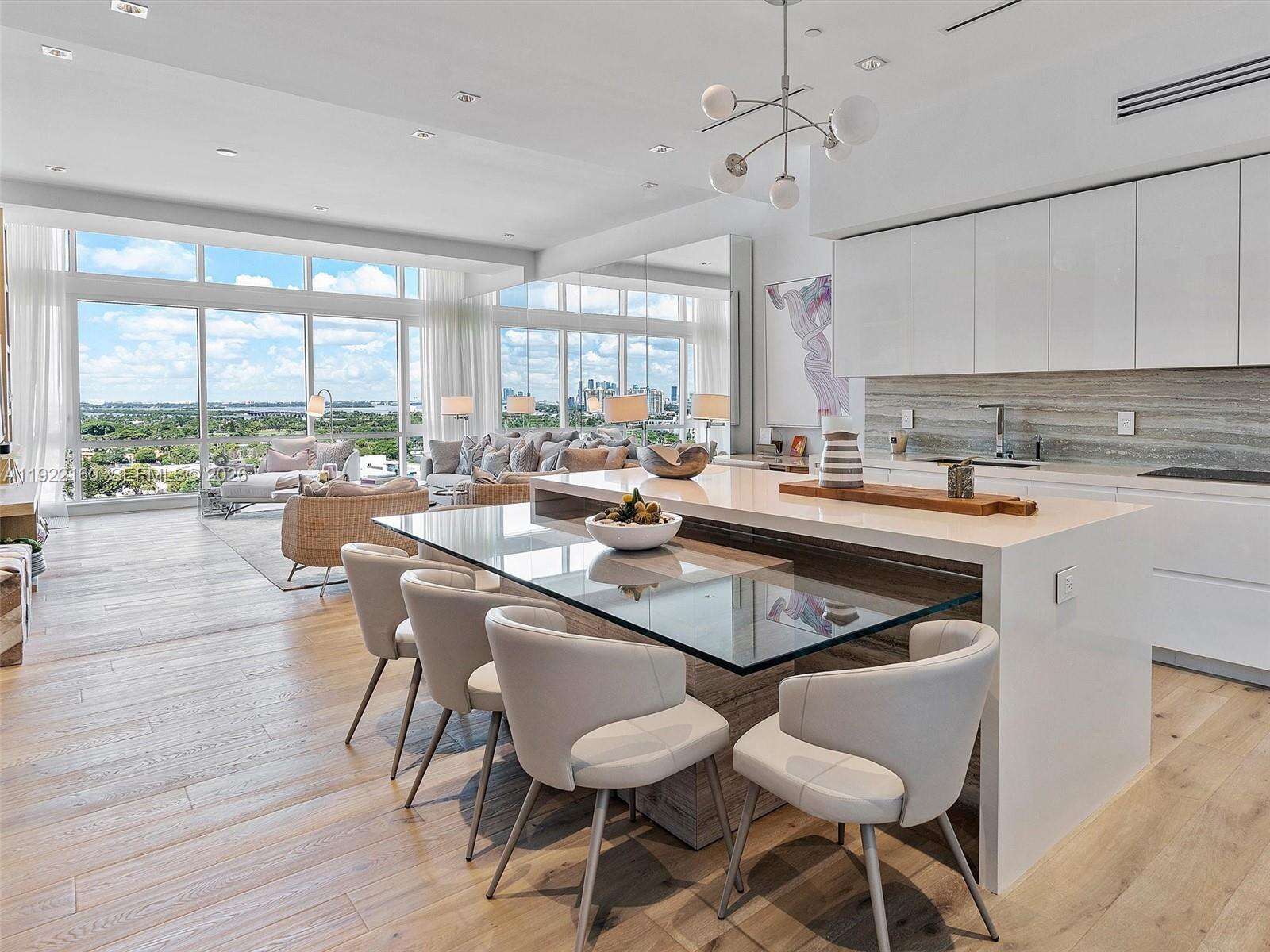 1 Hotel & Homes Unit #PH-1613 | Picture 18