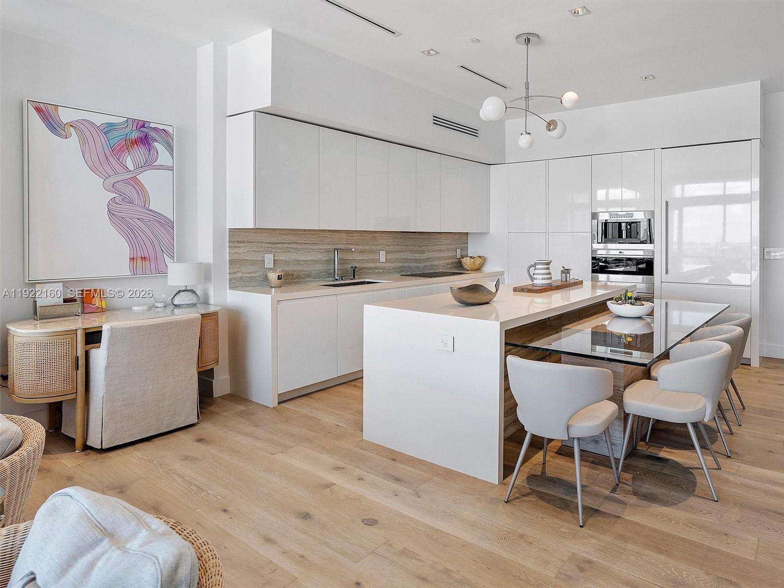 1 Hotel & Homes Unit #PH-1613 | Picture 23