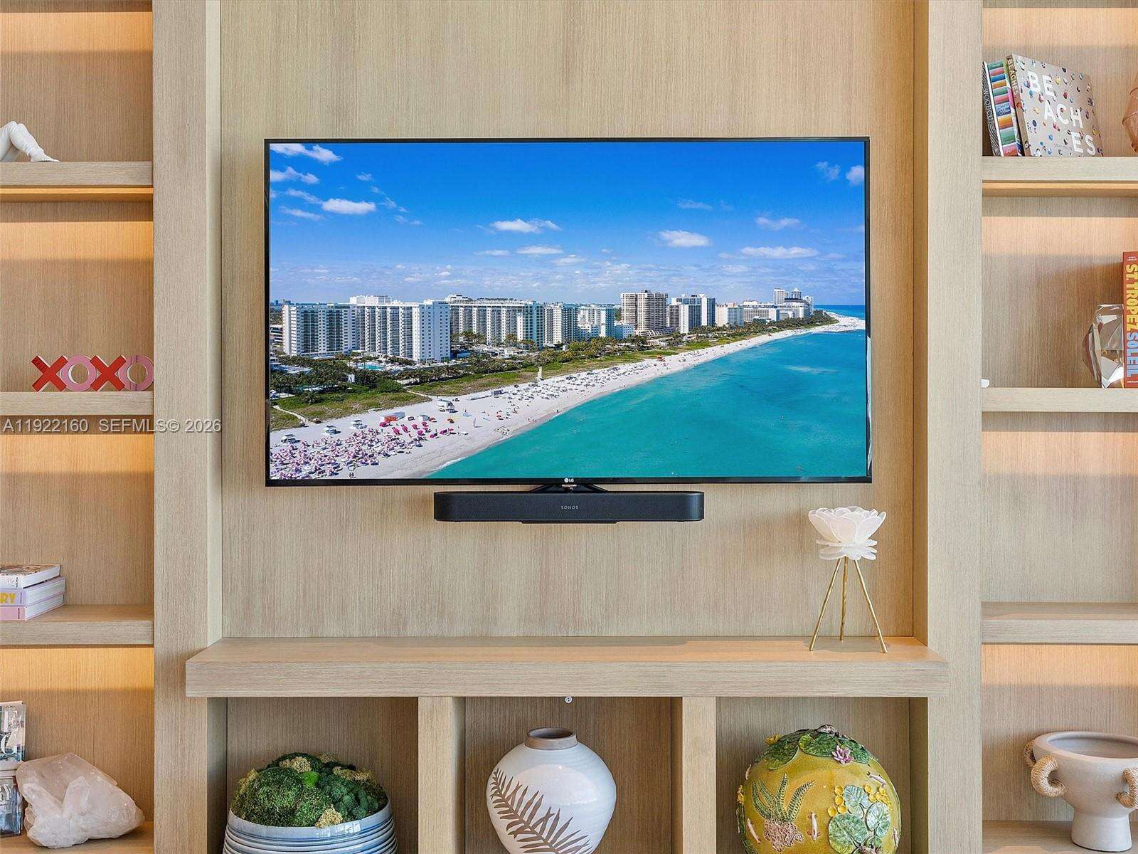 1 Hotel & Homes Unit #PH-1613 | Picture 28