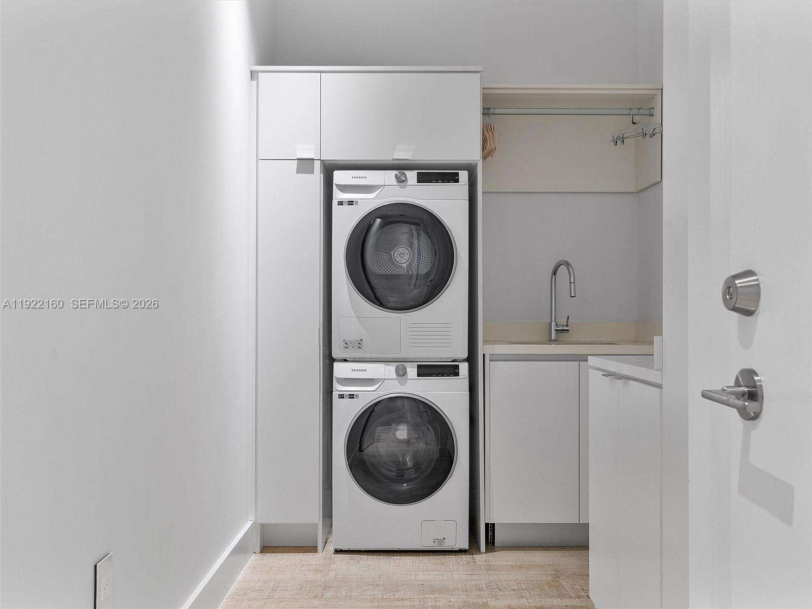 1 Hotel & Homes Unit #PH-1613 | Picture 45