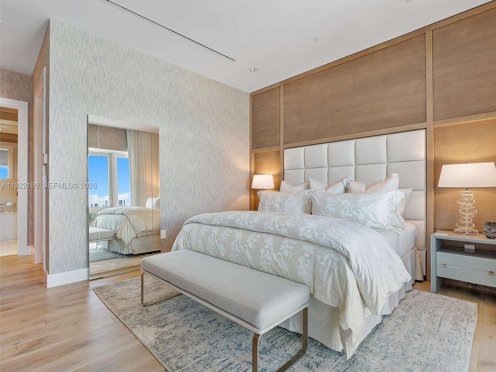 1 Hotel & Homes Unit #PH-1613 | Picture 47