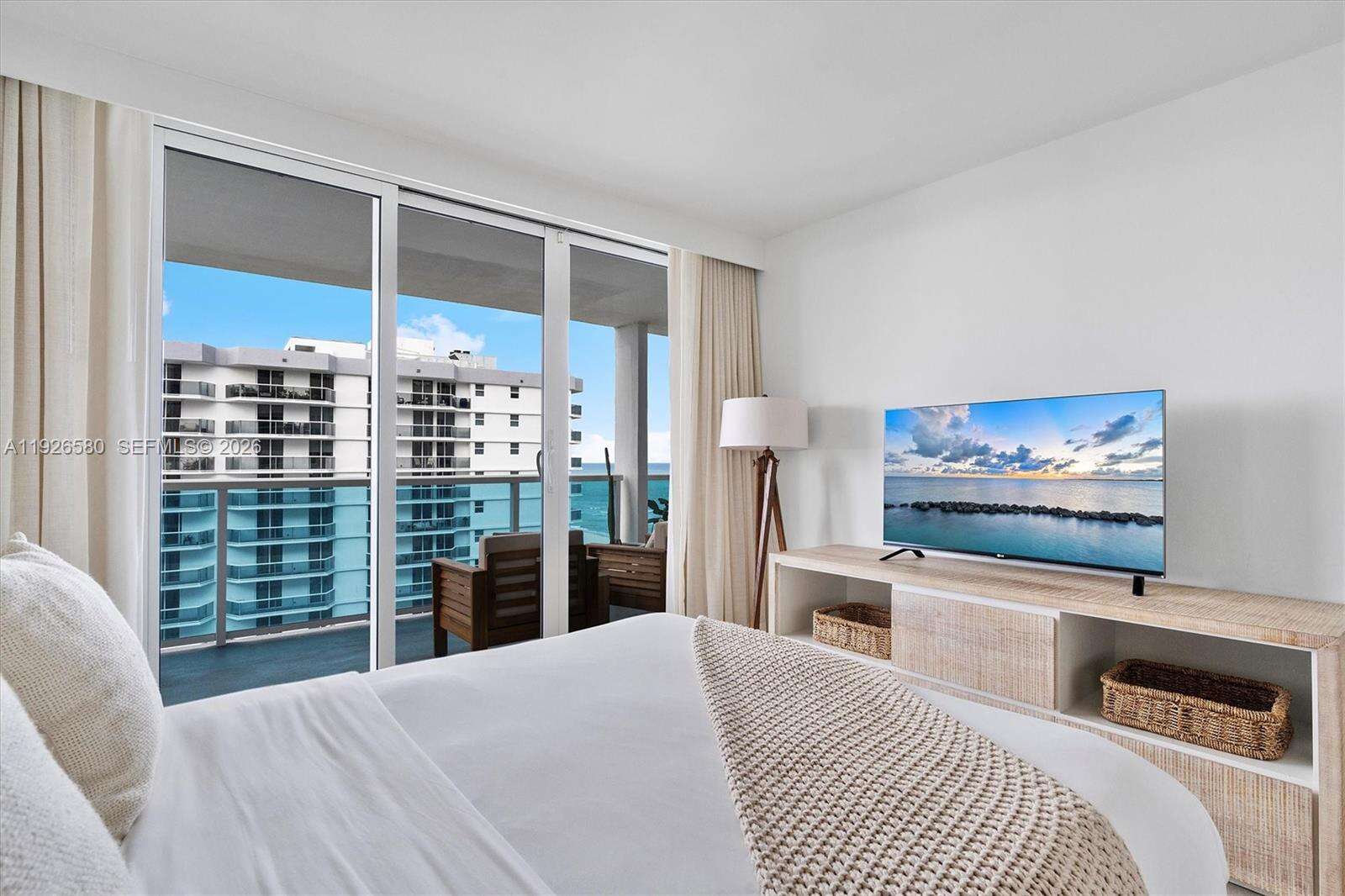 1 Hotel & Homes Unit #1413 | Picture 26