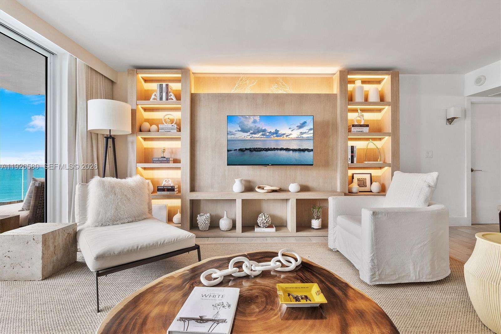 1 Hotel & Homes Unit #1413 | Picture 5