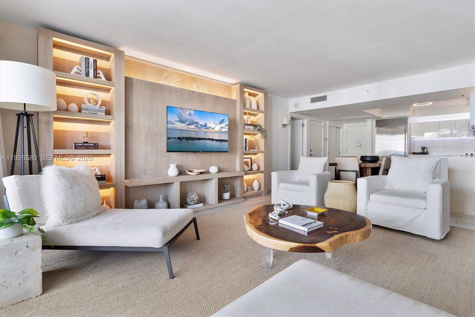 1 Hotel & Homes Unit #1413 | Picture 6