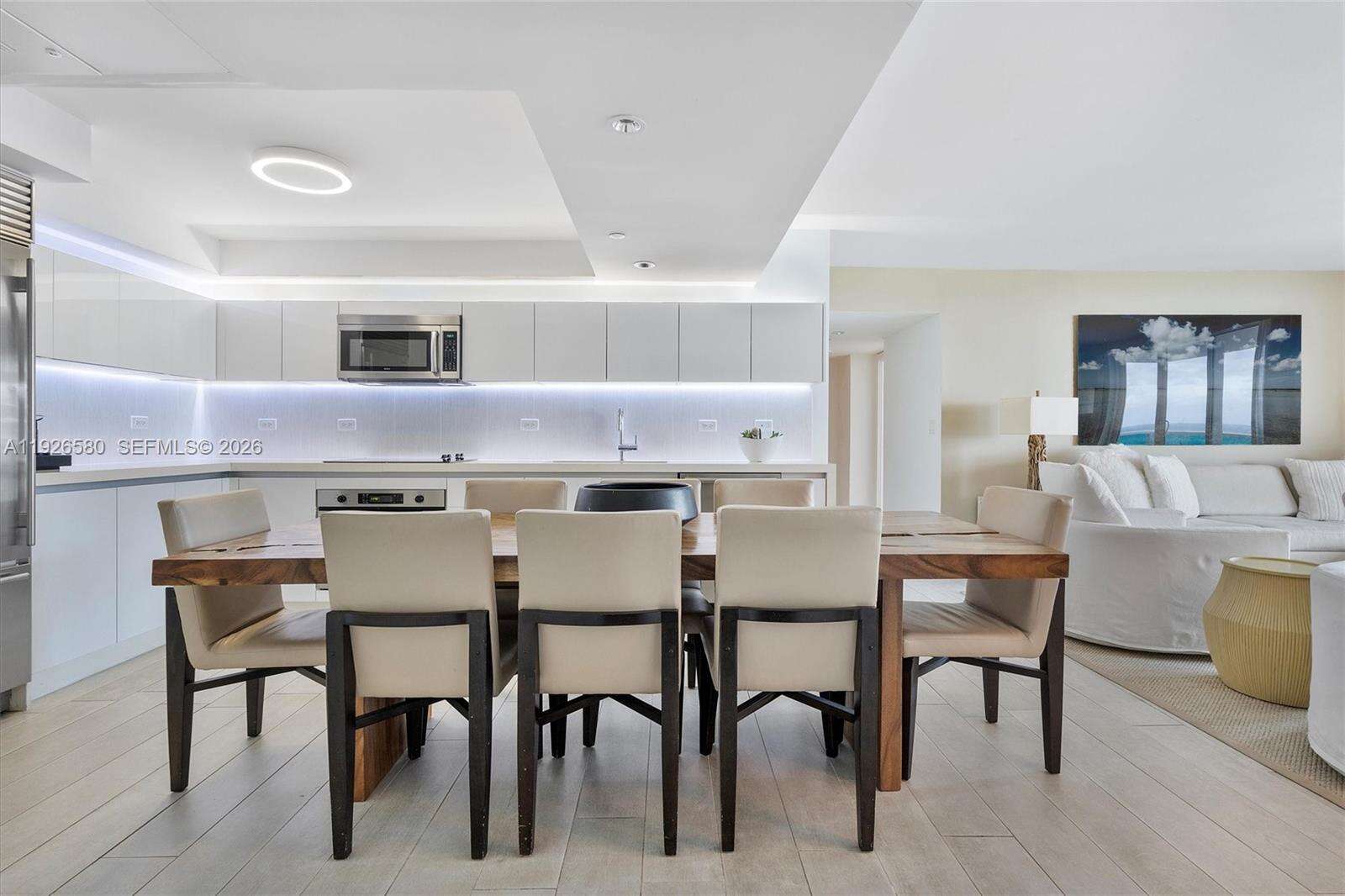 1 Hotel & Homes Unit #1413 | Picture 9