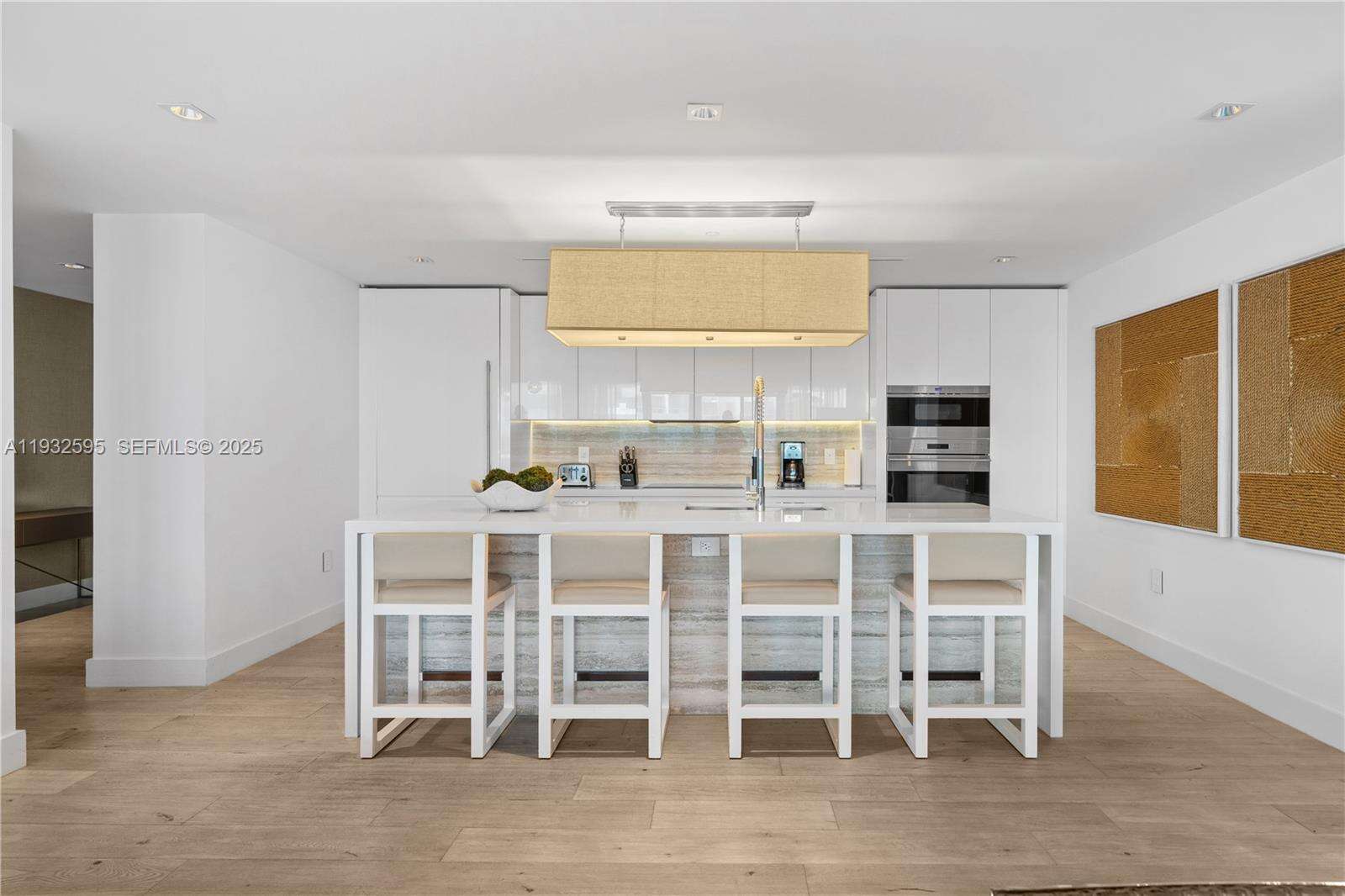 1 Hotel & Homes Unit #PH-1706 | Picture 9