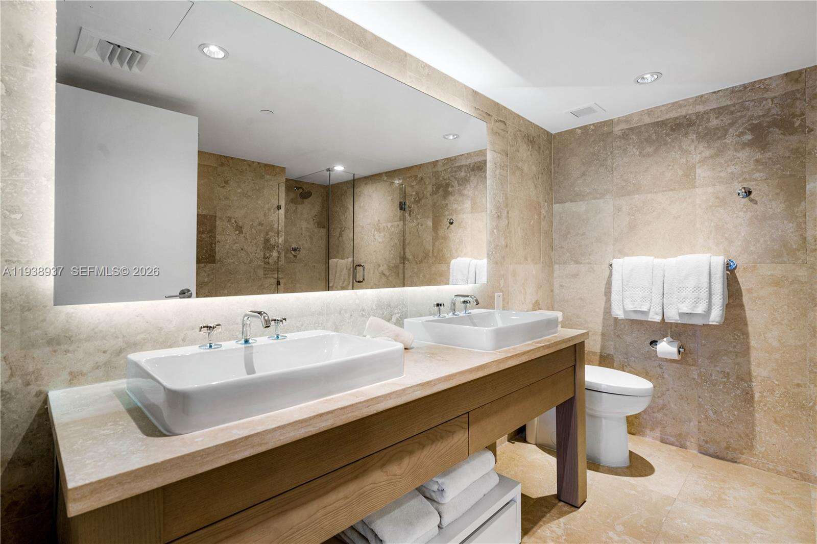 1 Hotel & Homes Unit #1115 | Picture 23