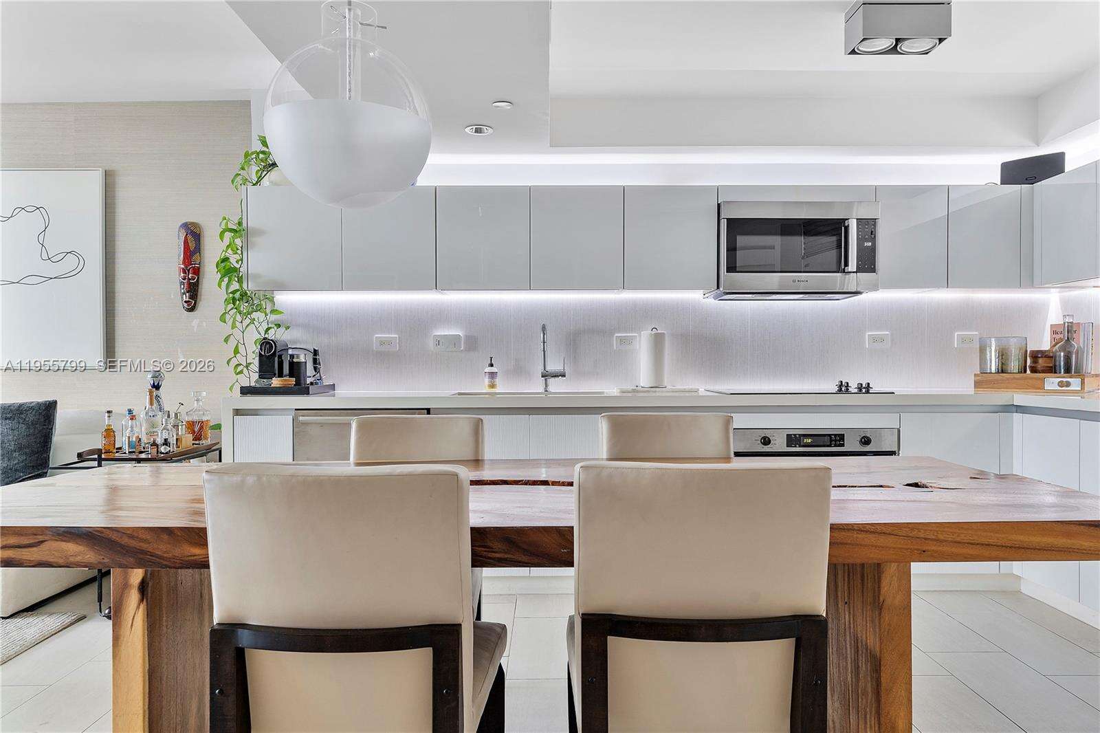 1 Hotel & Homes Unit #1427 | Picture 15