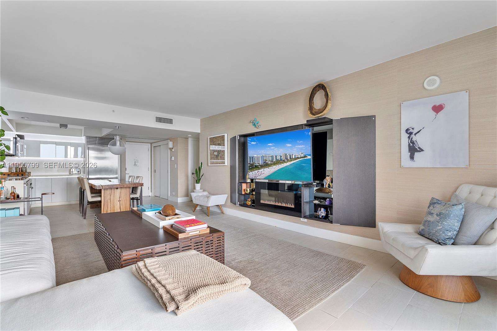 1 Hotel & Homes Unit #1427 | Picture 9