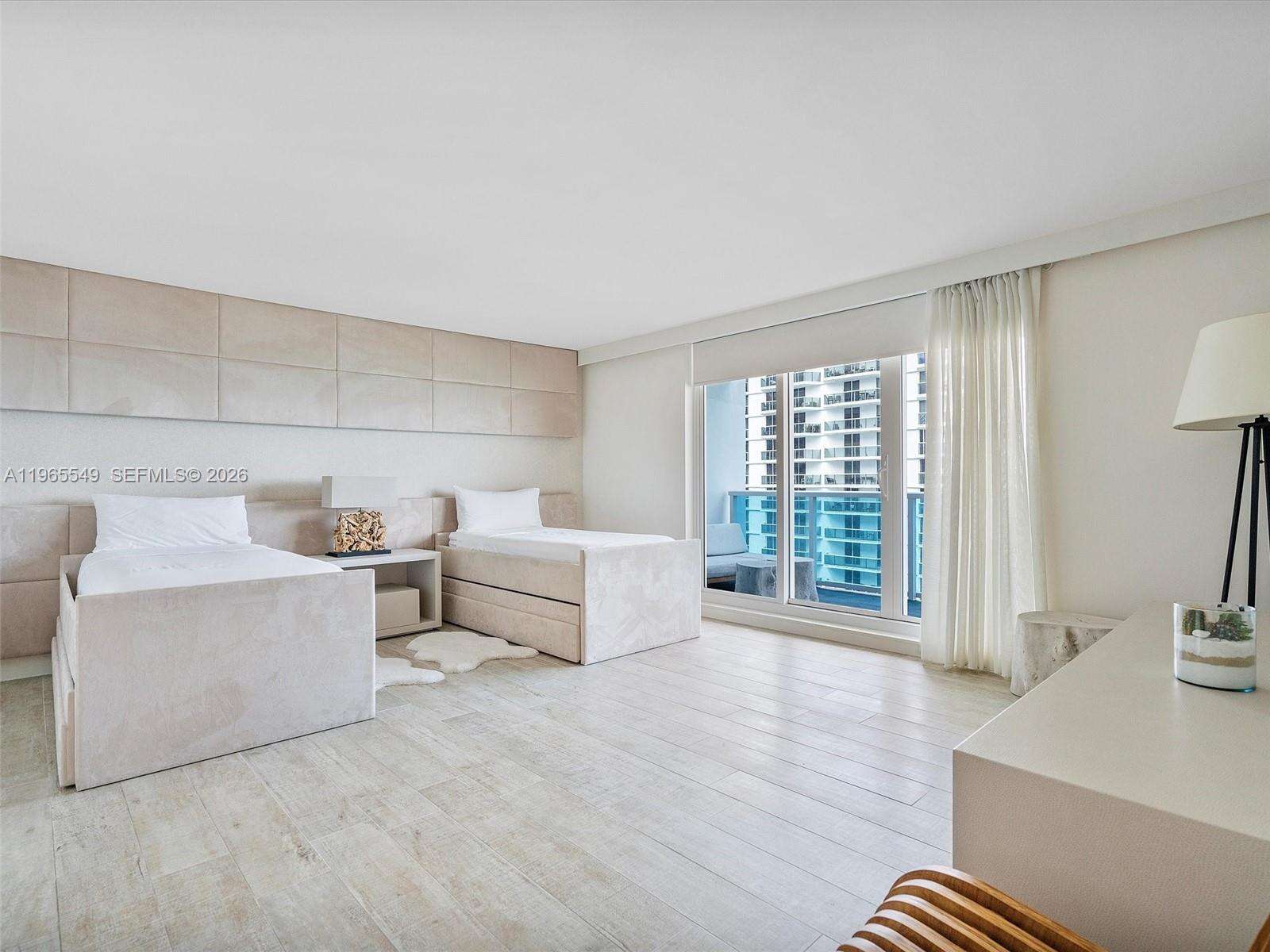 1 Hotel & Homes Unit #1119 | Picture 15