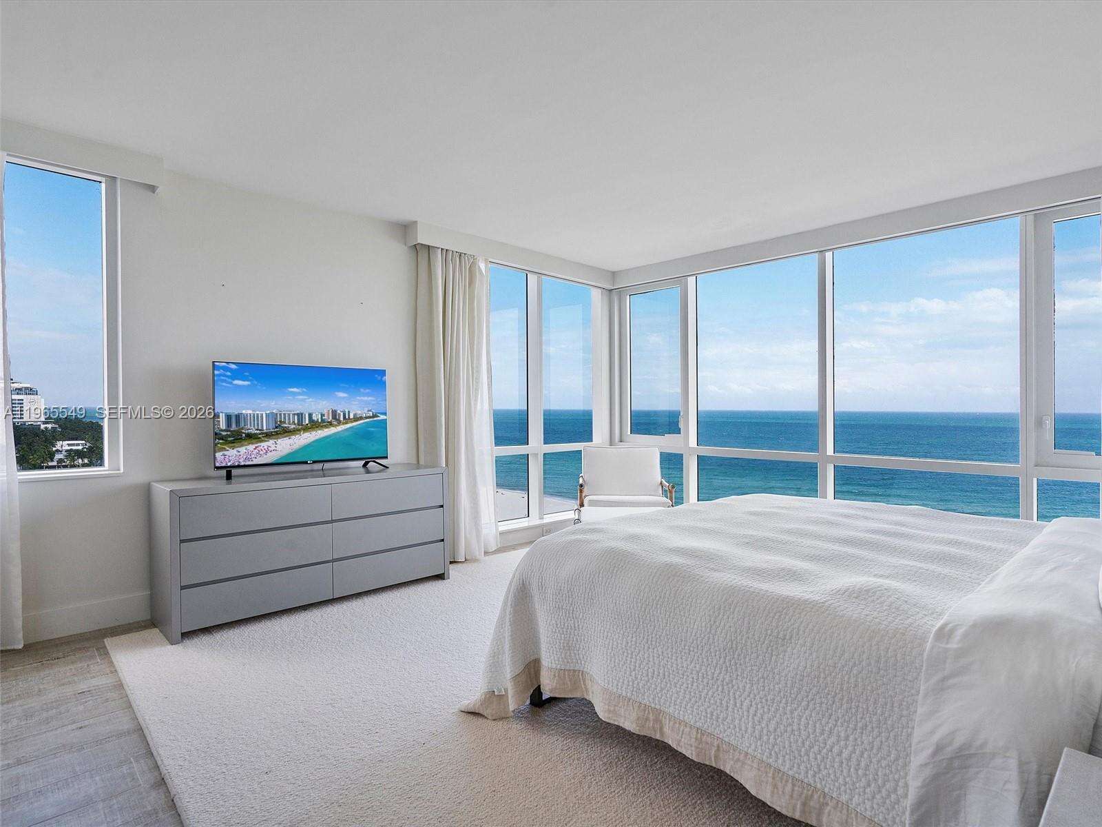 1 Hotel & Homes Unit #1119 | Picture 32