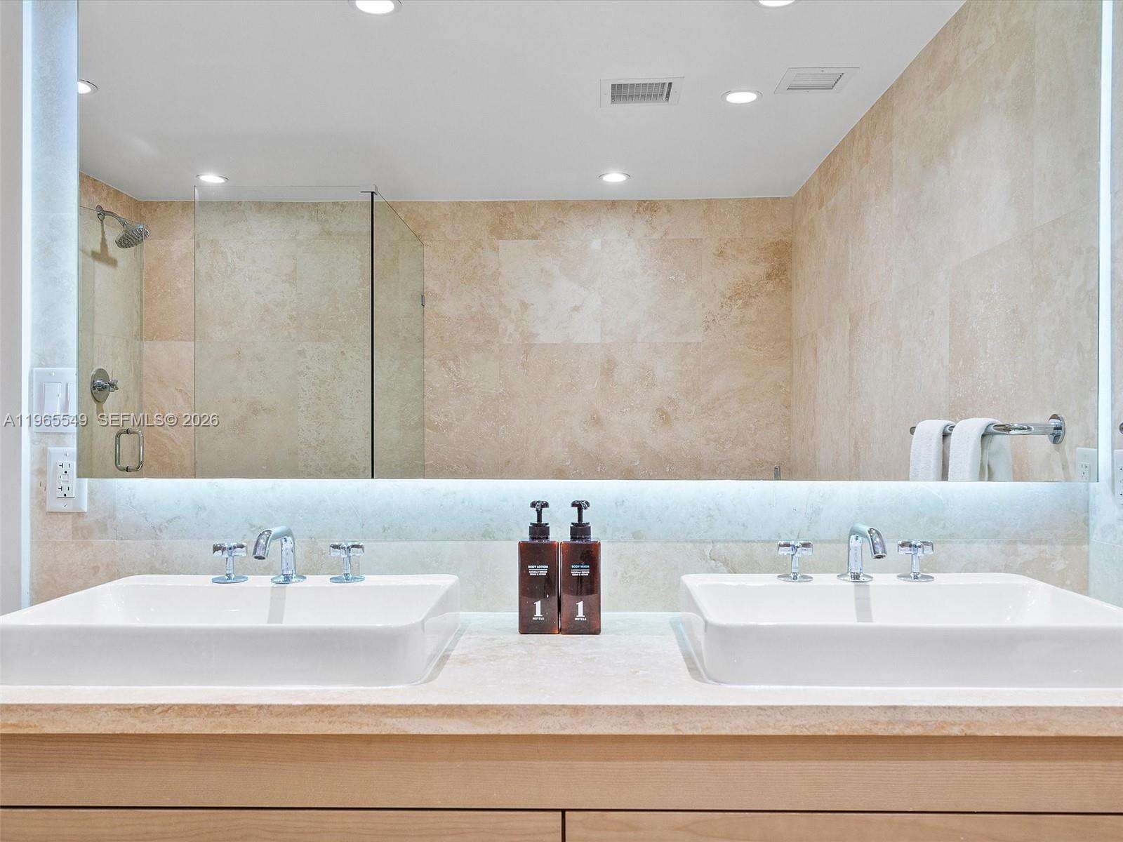 1 Hotel & Homes Unit #1119 | Picture 41