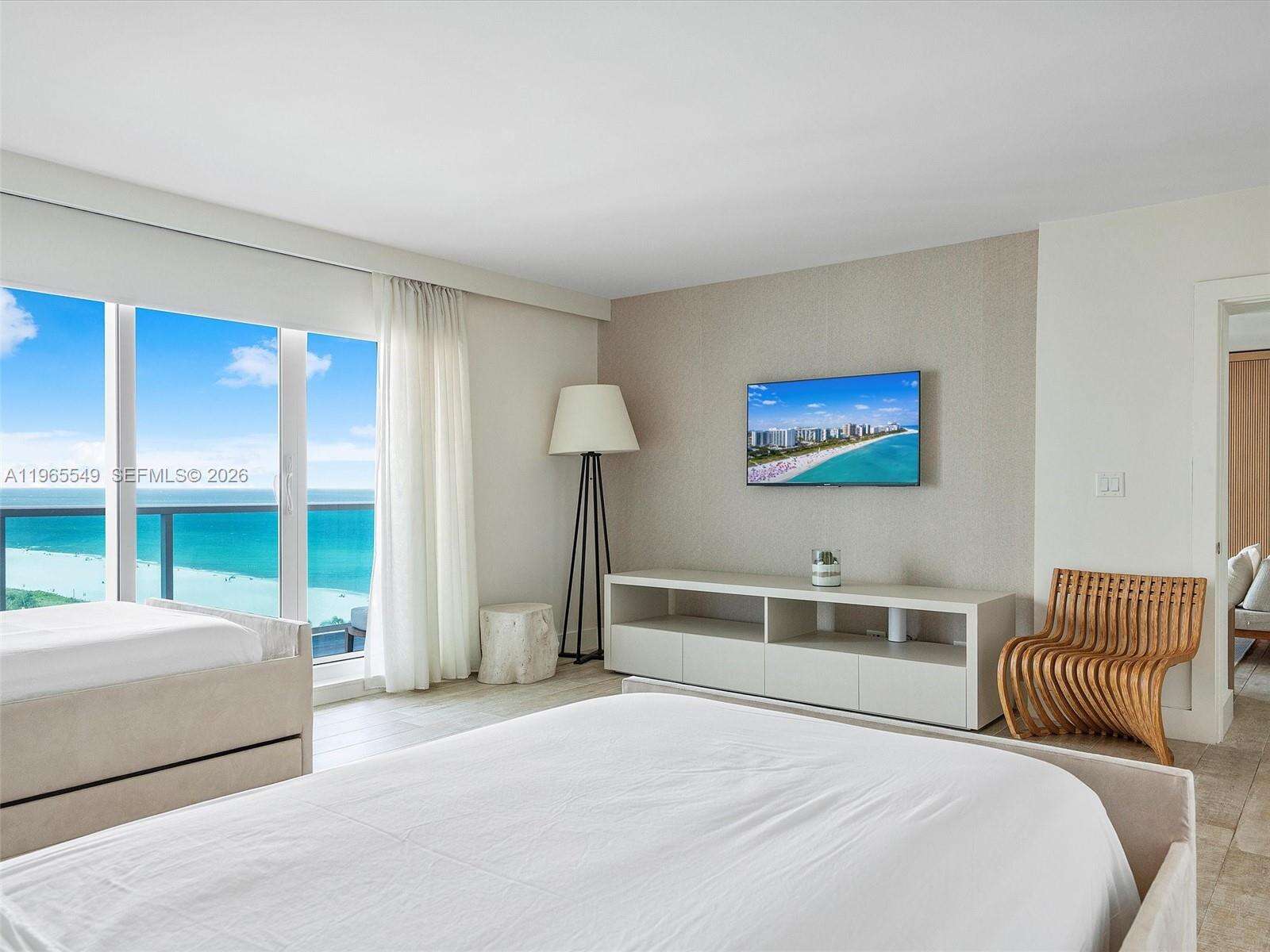 1 Hotel & Homes Unit #1119 | Picture 7