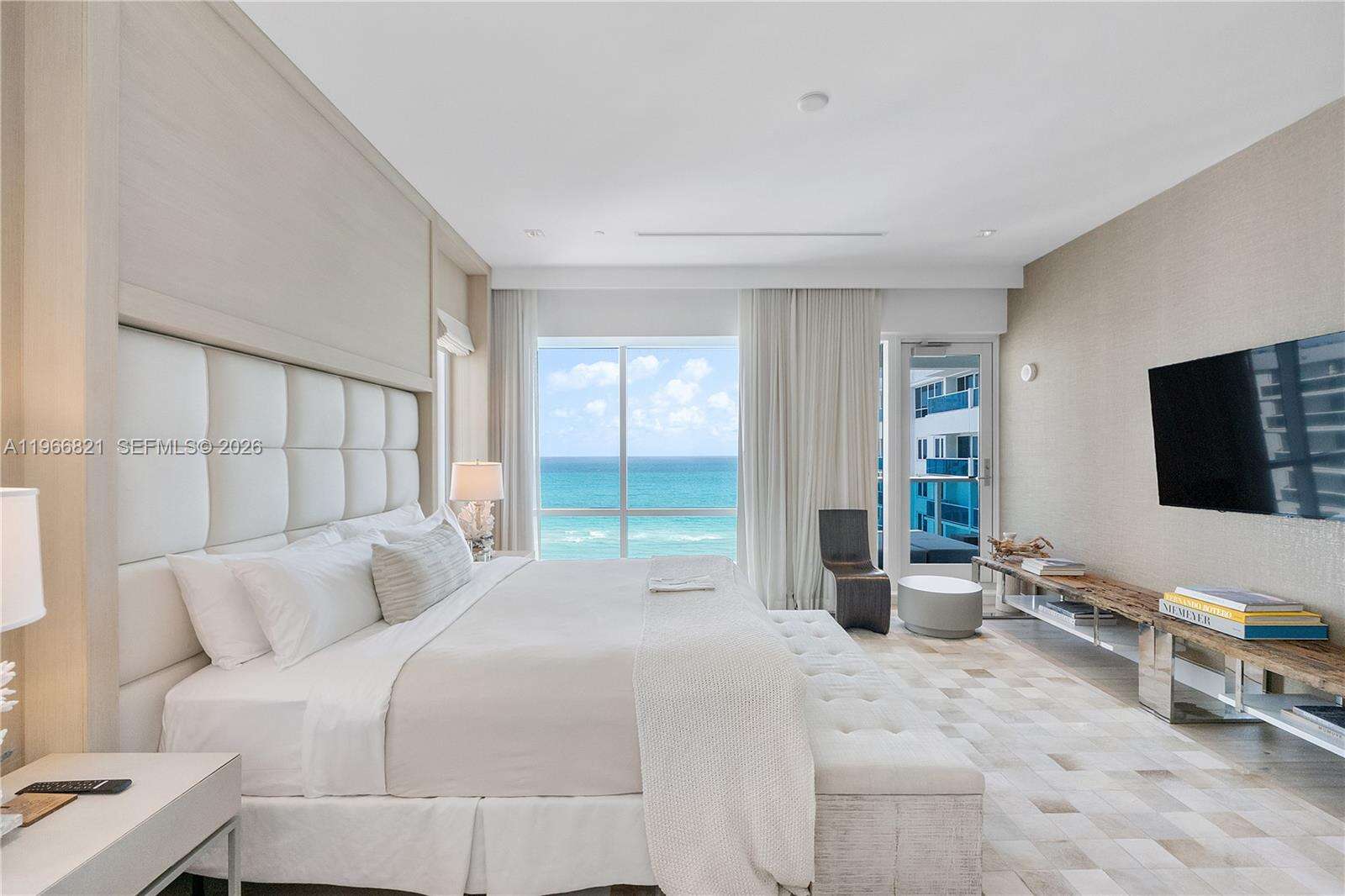 1 Hotel & Homes Unit #PH-1612 | Picture 2