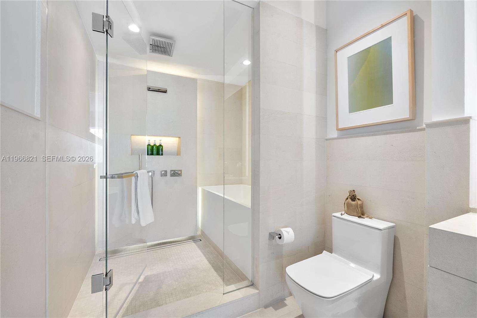 1 Hotel & Homes Unit #PH-1612 | Picture 5