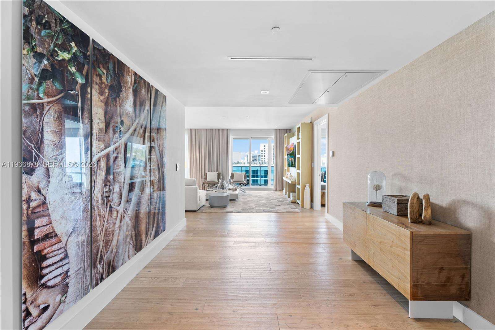 1 Hotel & Homes Unit #PH-1703 | Picture 3