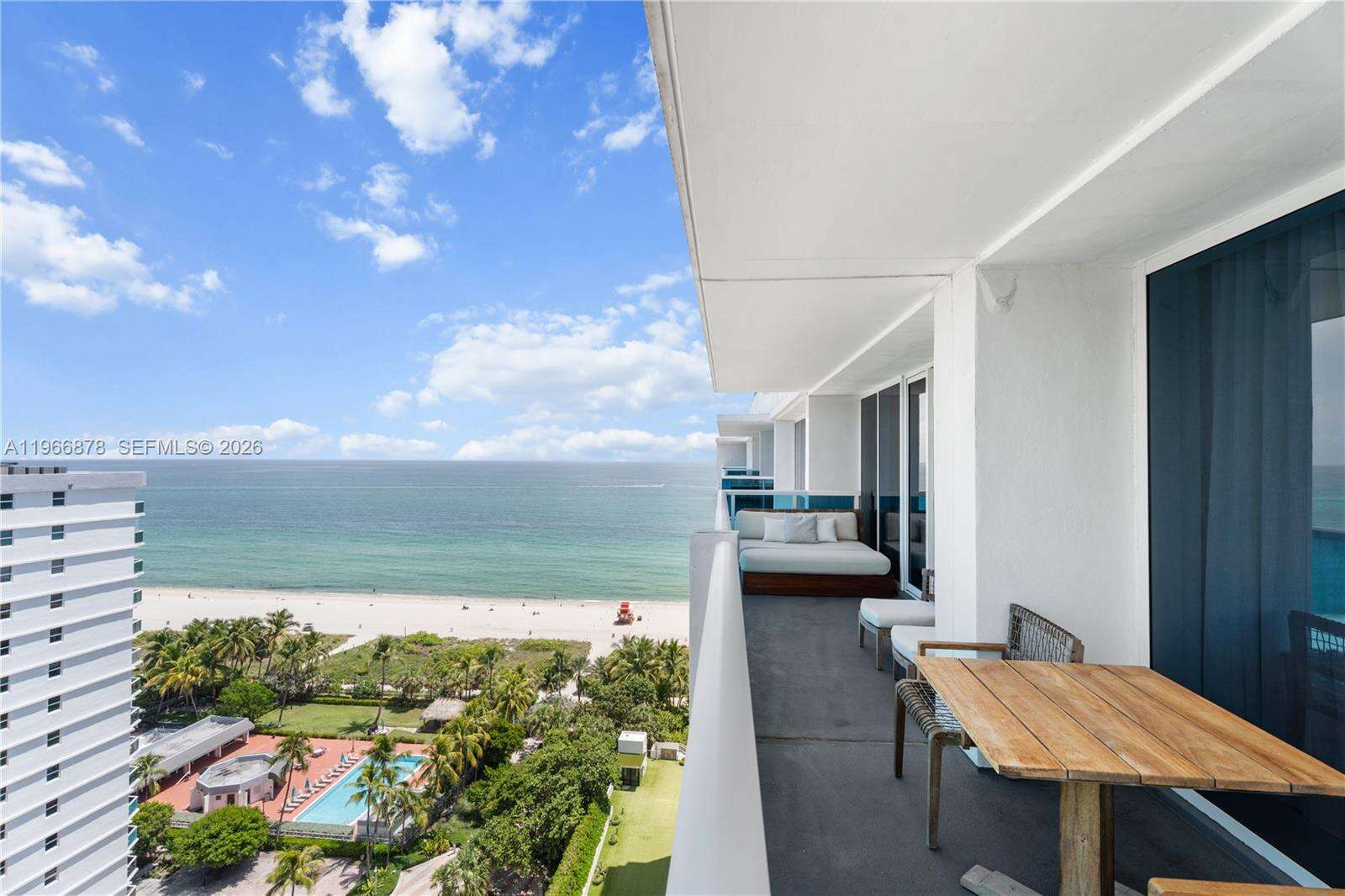 1 Hotel & Homes Unit #PH-1703 | Picture 22