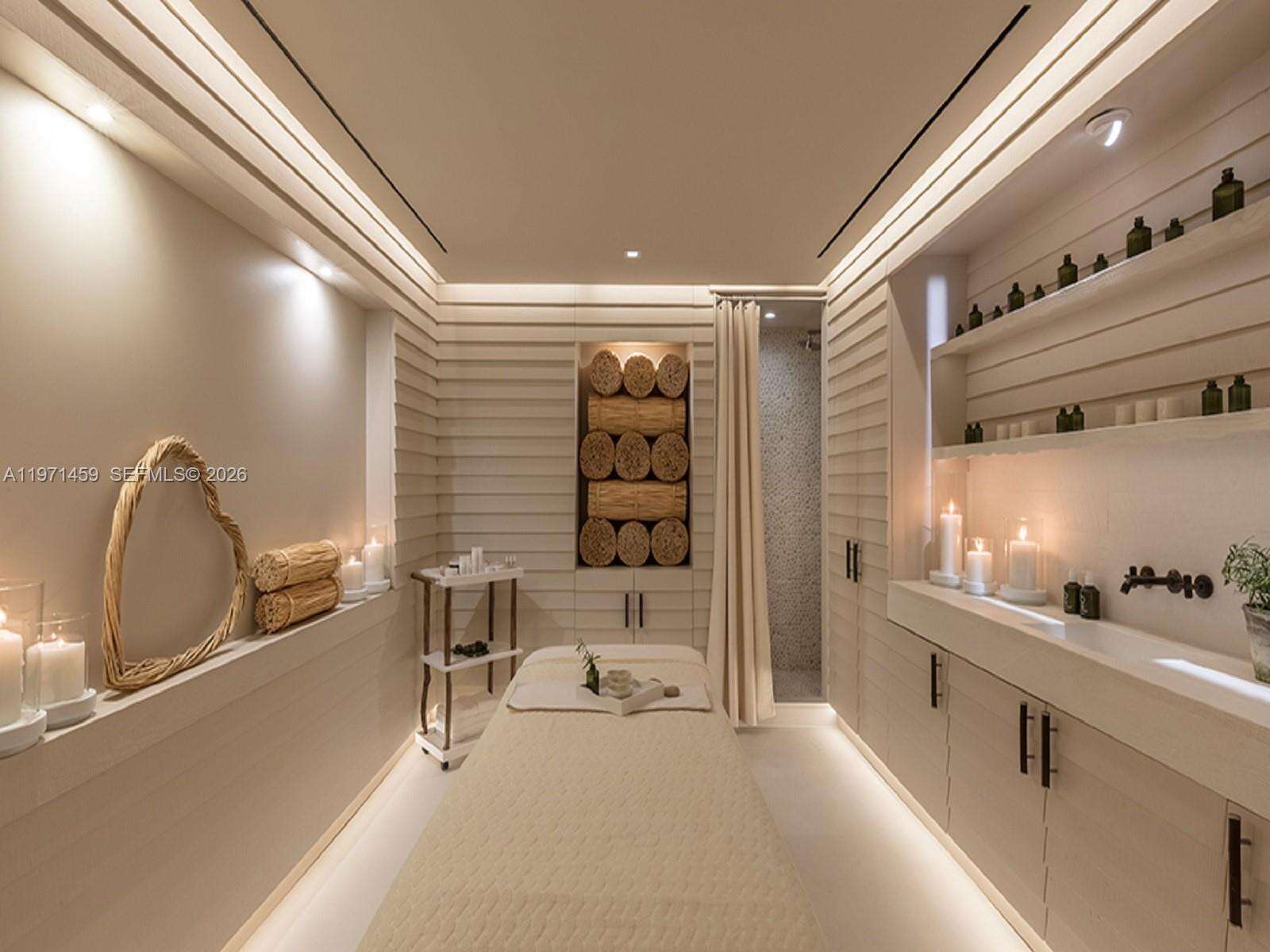 1 Hotel & Homes Unit #904 | Picture 23