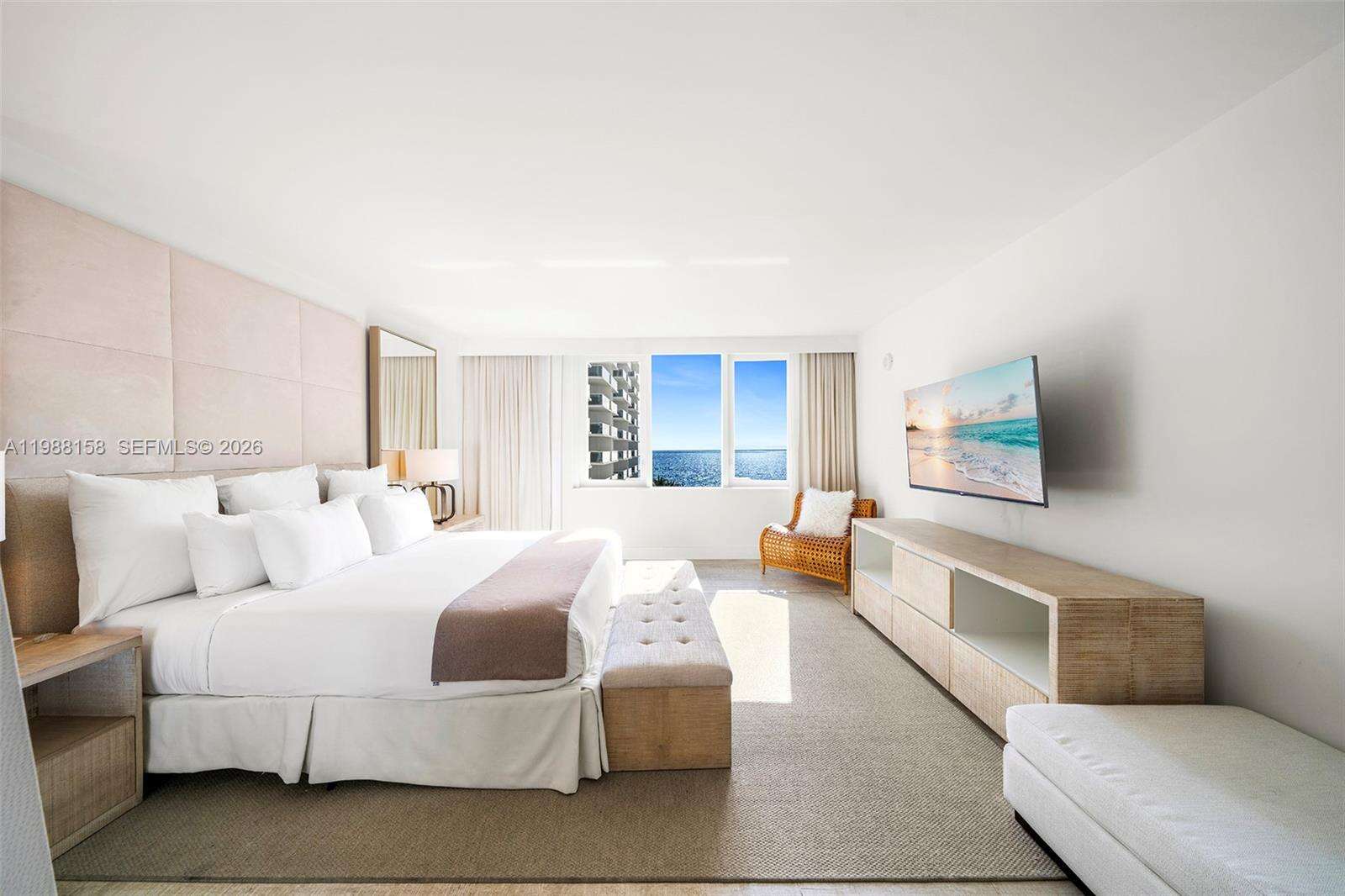 1 Hotel & Homes Unit #1040 | Picture 17