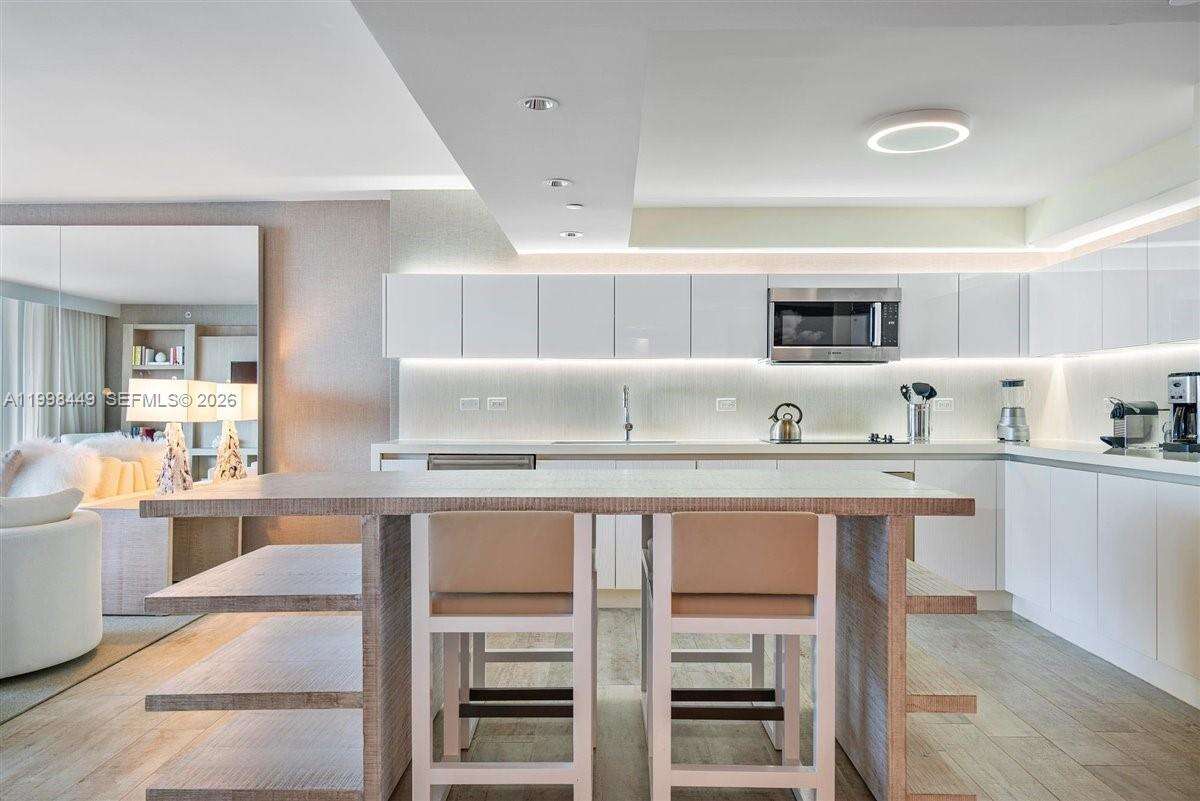 1 Hotel & Homes Unit #1520 | Picture 7