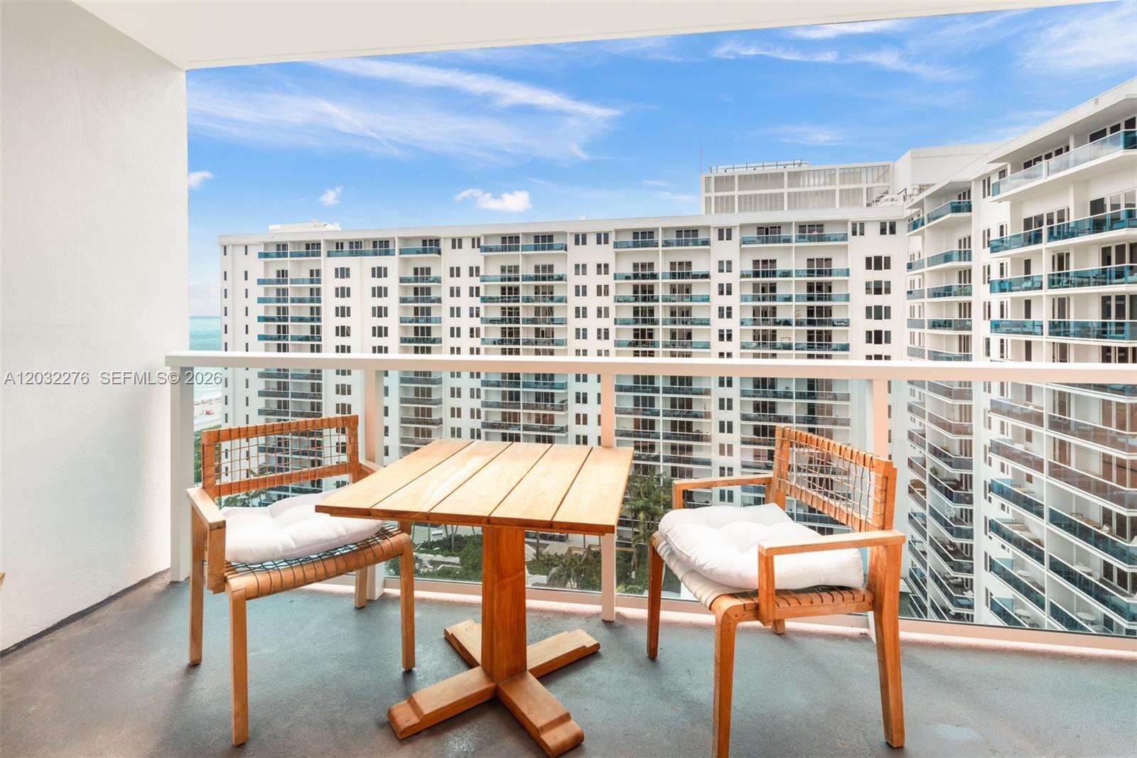 1 Hotel & Homes Unit #1406 | Picture 20