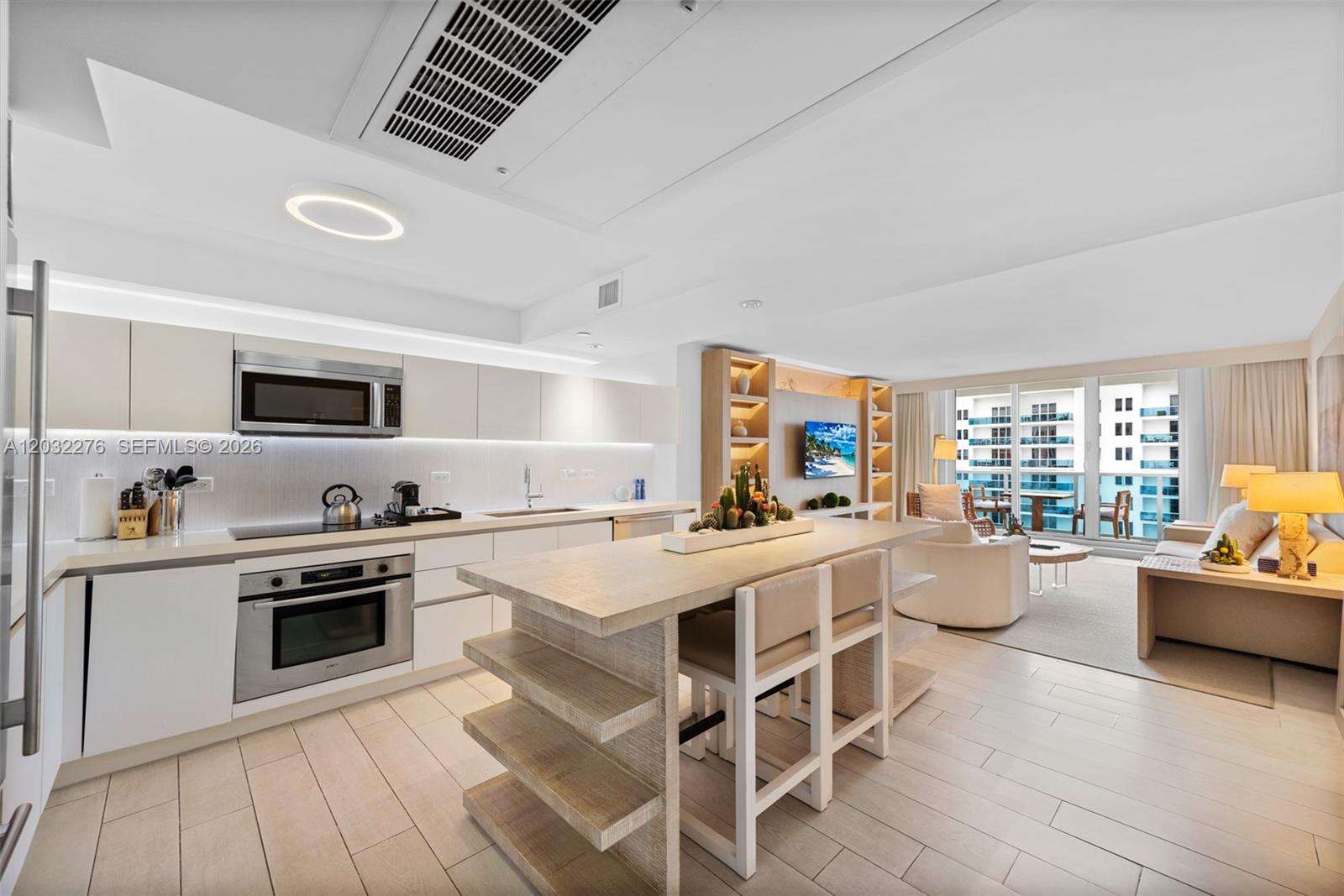 1 Hotel & Homes Unit #1406 | Picture 3