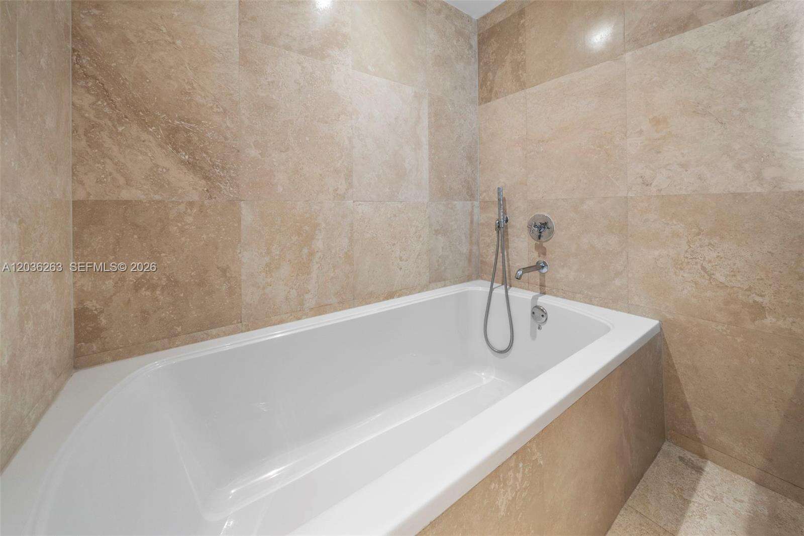 1 Hotel & Homes Unit #1210 | Picture 14
