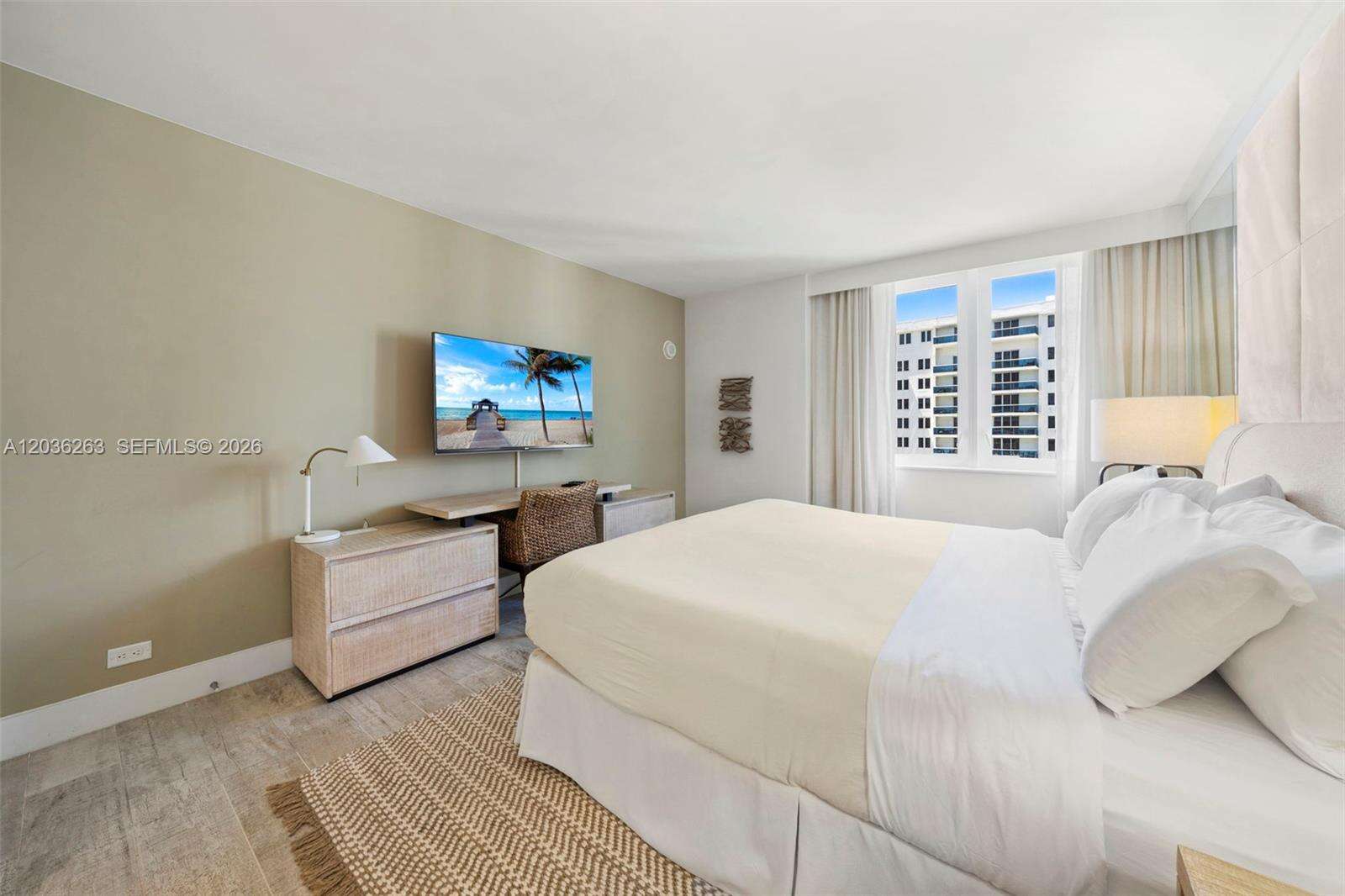 1 Hotel & Homes Unit #1210 | Picture 9