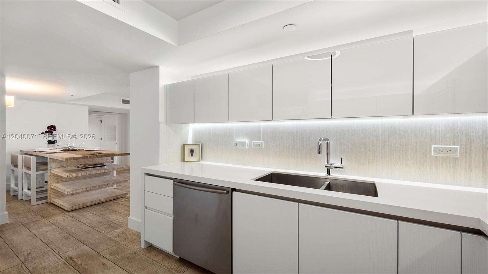 1 Hotel & Homes Unit #1545 | Picture 16