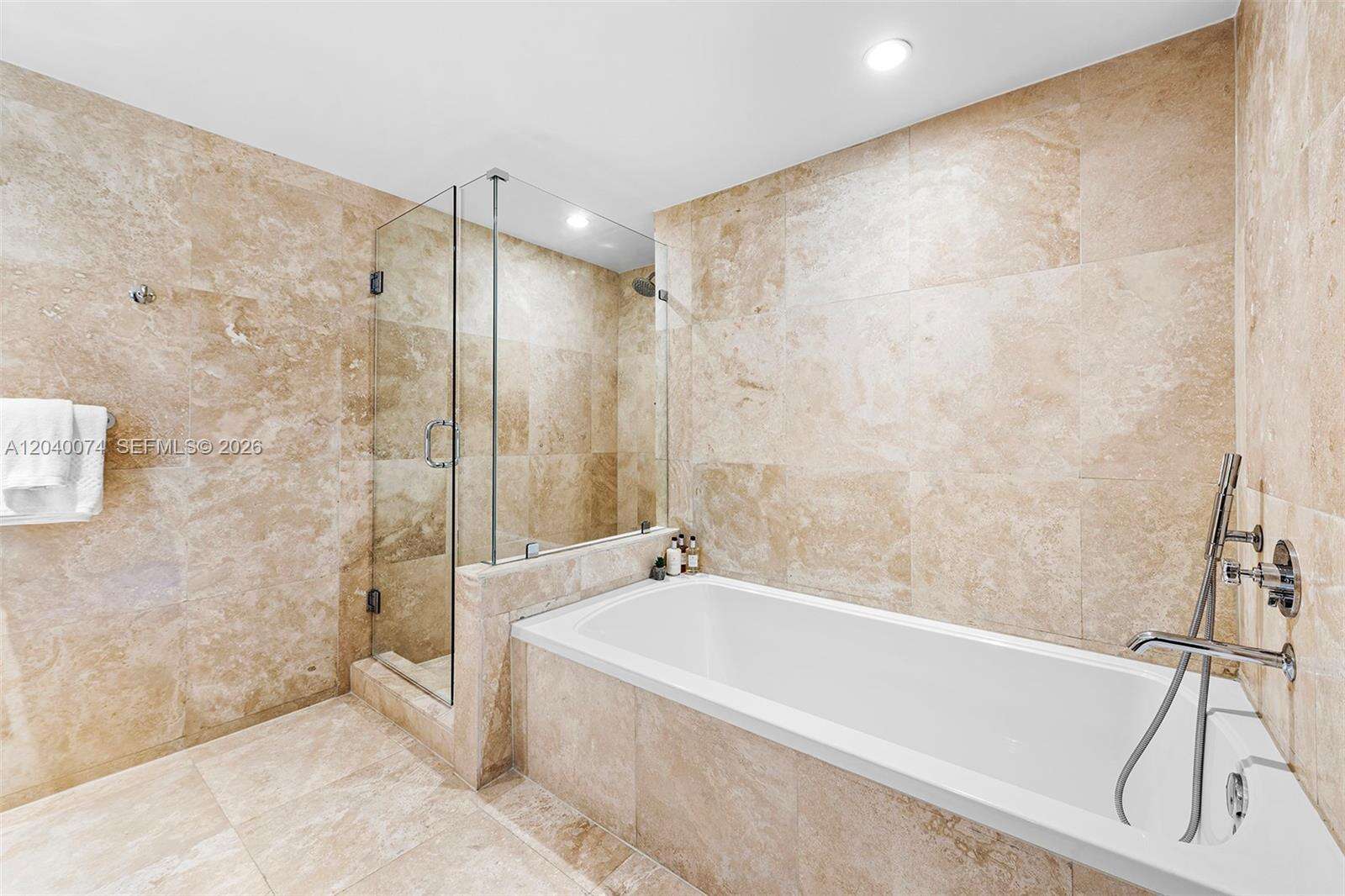 1 Hotel & Homes Unit #1222 | Picture 29