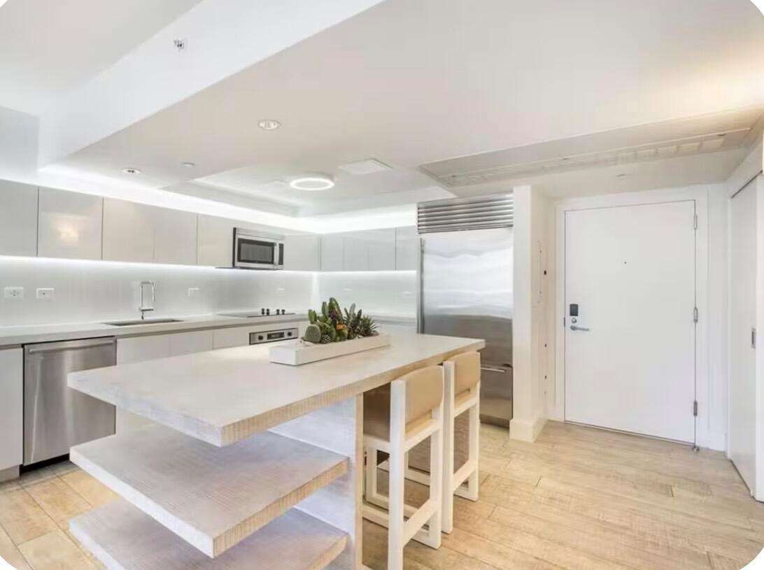 1 Hotel & Homes Unit #1512 | Picture 6