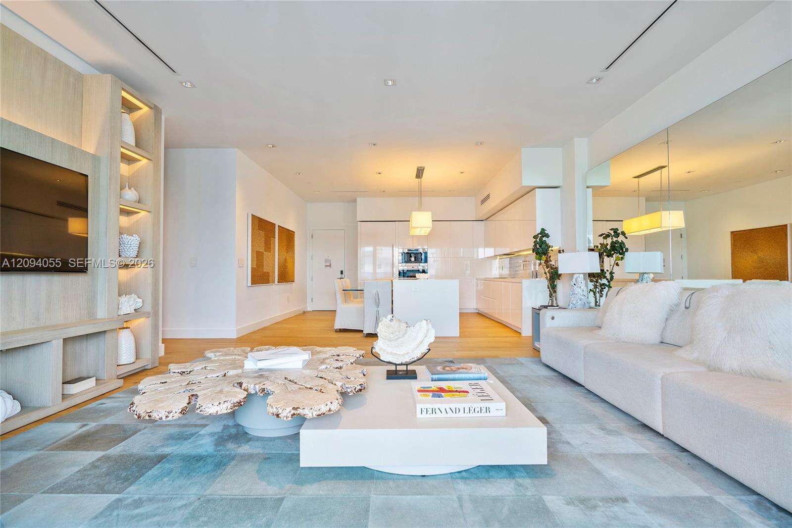 1 Hotel & Homes Unit #PH-1607 | Picture 6