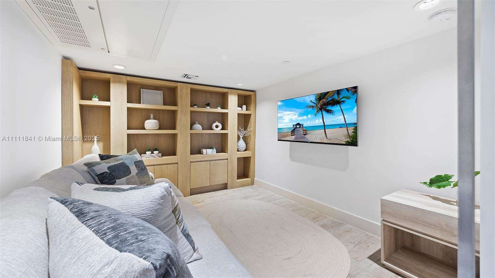 1 Hotel & Homes Unit #904 | Picture 19