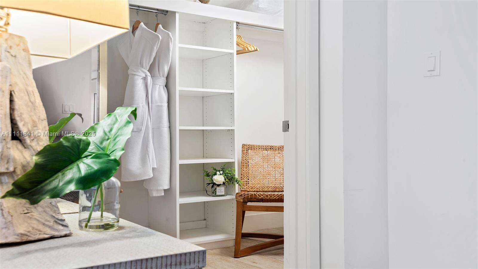 1 Hotel & Homes Unit #904 | Picture 33